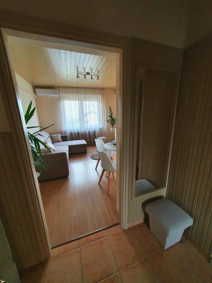 באלאטונפורד Apartman Ilike מראה חיצוני תמונה