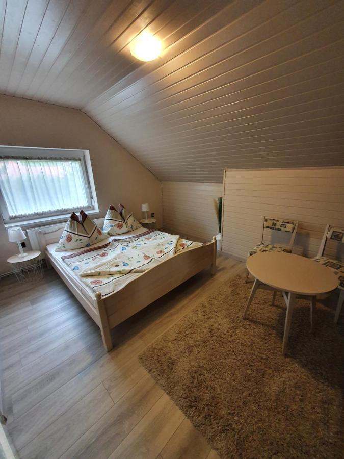 באלאטונפורד Apartman Ilike מראה חיצוני תמונה